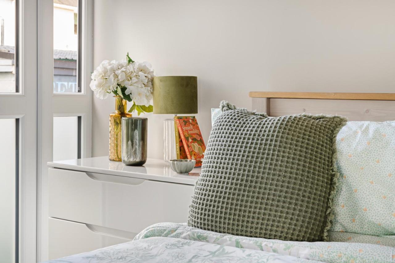 Brand New 1-Bed Flat With Free Parking Villa Nottingham Luaran gambar