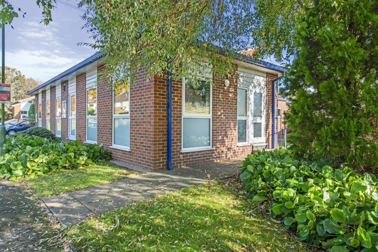 Brand New 1-Bed Flat With Free Parking Villa Nottingham Luaran gambar